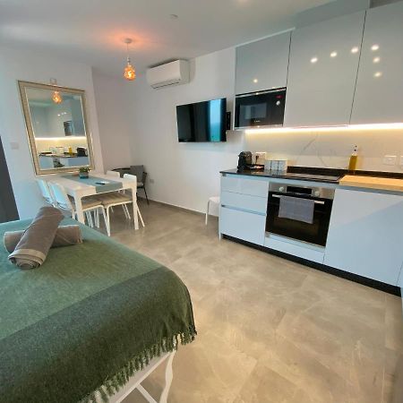 New Luxury Sunrise Oceanview Apartment In Gibraltar Exterior photo