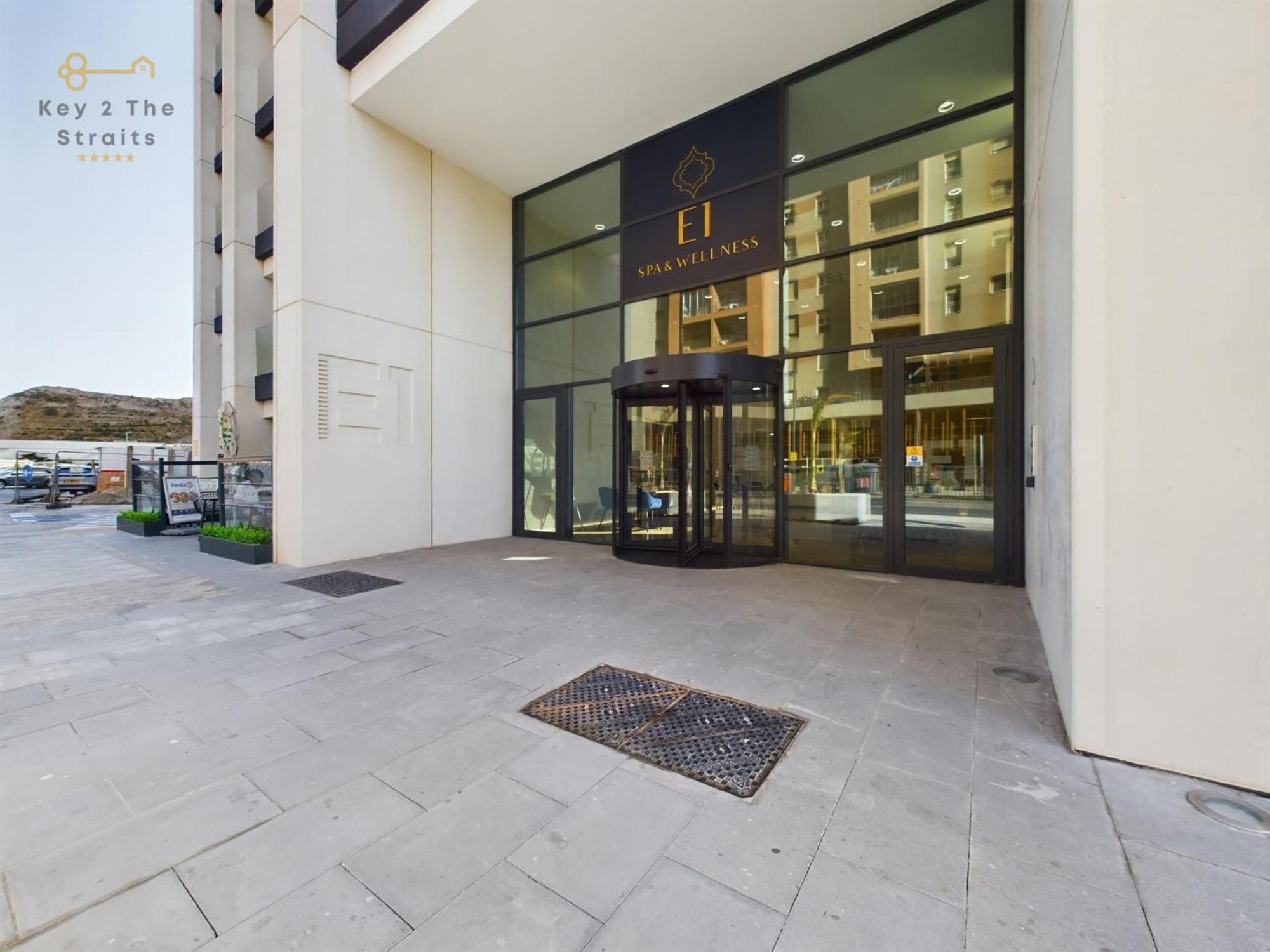 New Luxury Sunrise Oceanview Apartment In Gibraltar Exterior photo